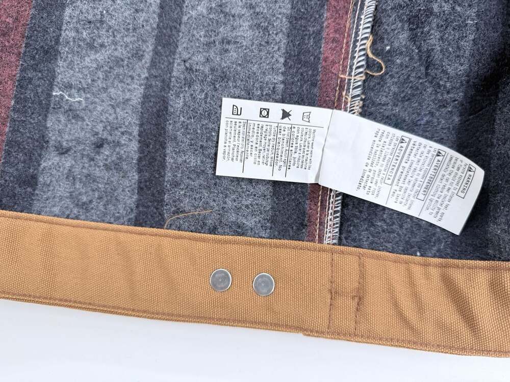NWT Carhartt J01 BRN Blanket Lined Detroit Jacket Size Medium Regular - Picture 7 of 14